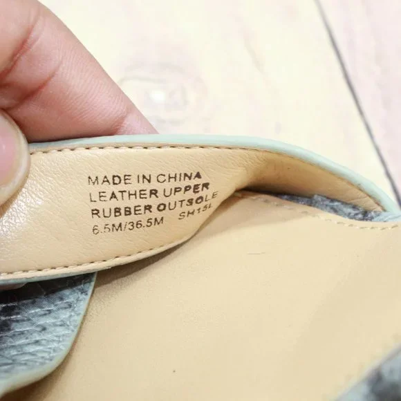 Michael Kors Divia Gray Snakeskin Leather Platfrom Heel Sandals 6.5 M - Picture 8 of 9